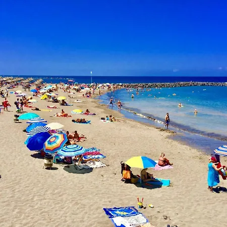 Borinquen Sky 플라야데라스아메리카스